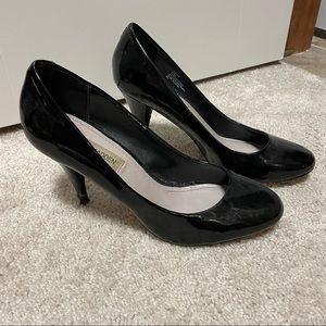 steve madden black heels